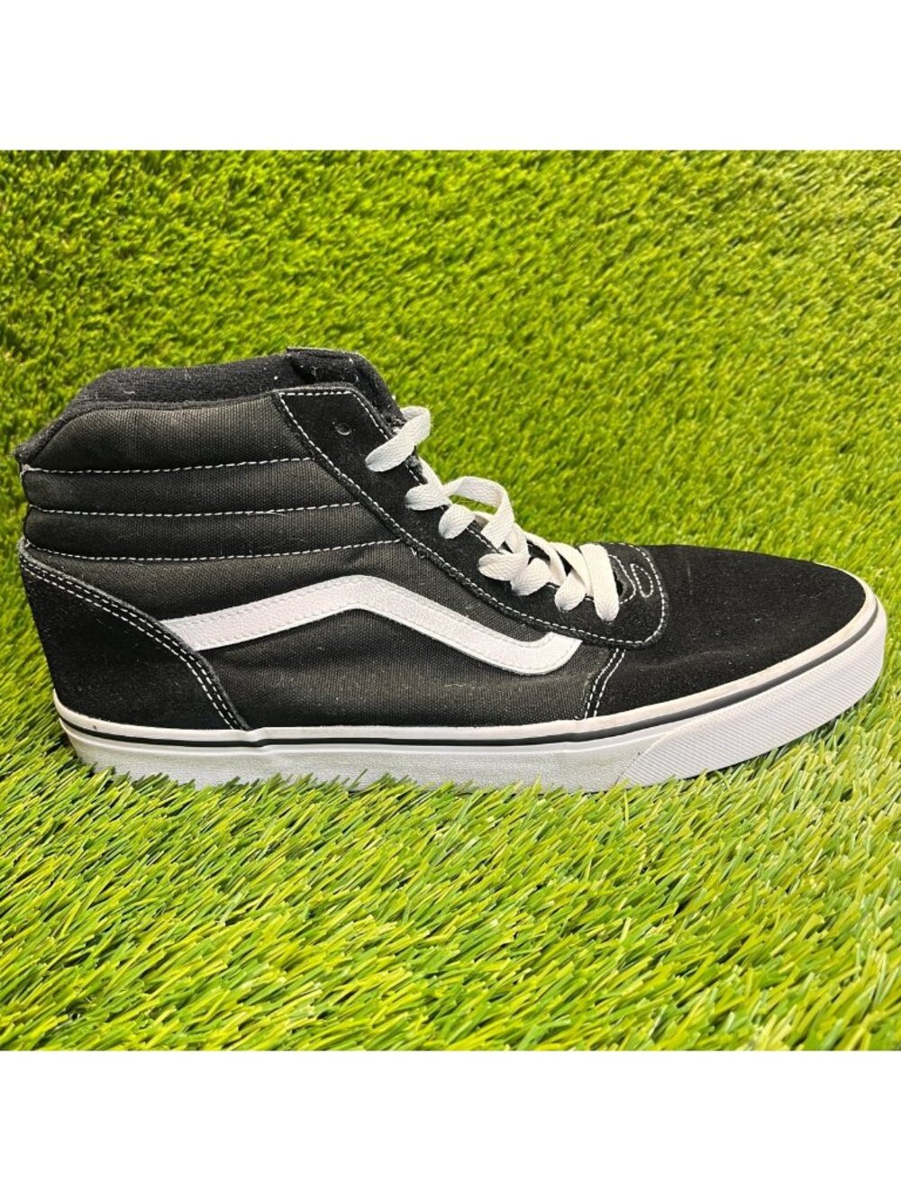 Vans Ward Hi Mens Size 10.5 Black White Athletic‎ Walking Skate Shoes Sneakers